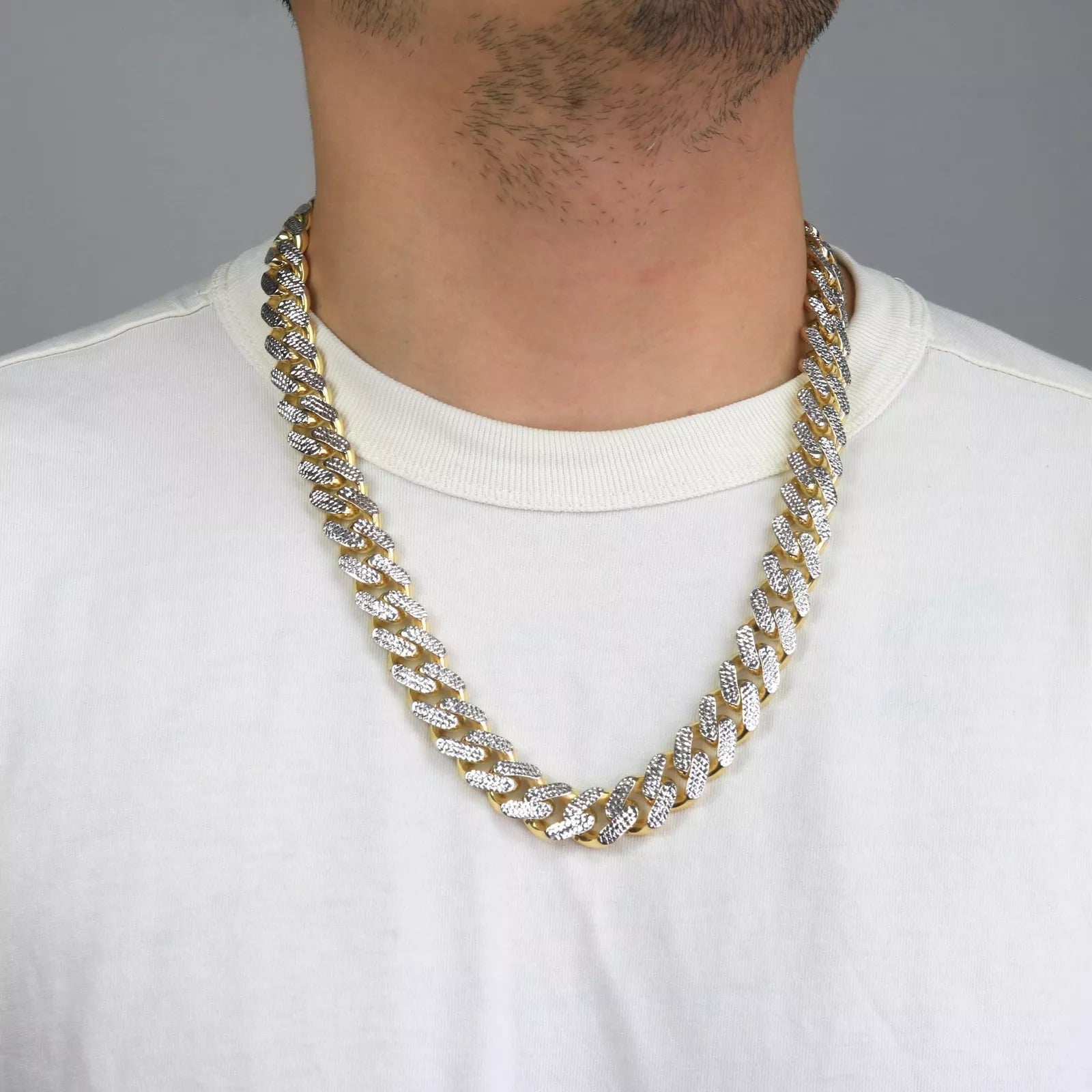 10k Yellow Gold Monaco Miami Cuban Diamond Cut Pave 7.5mm Chain Necklace 18"