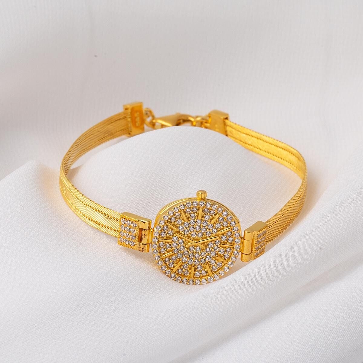 22K Yellow Gold Watch Style Trabzon Mesh Cubic Zirconia Bracelet (16.5 g)