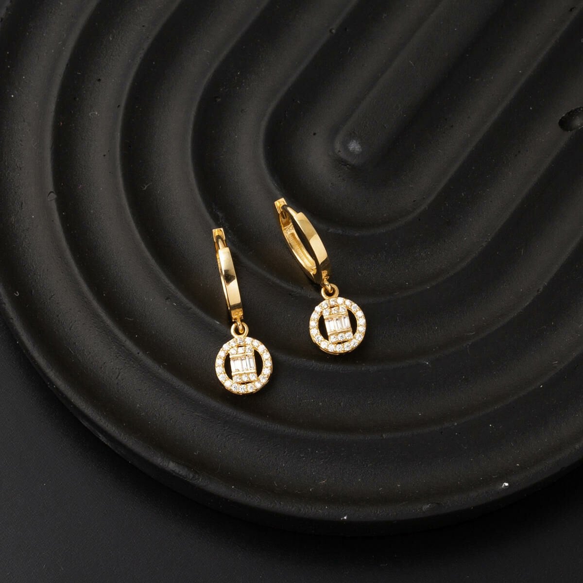 14K Yellow Gold Dangle Baguette Cubic Zirconia Earrings