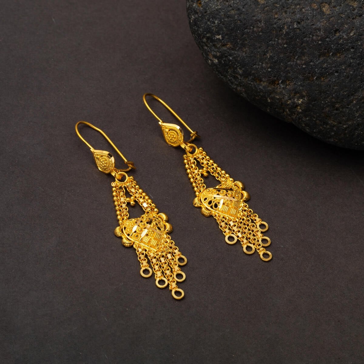 22K Yellow Gold Dangle Indian Style Earrings