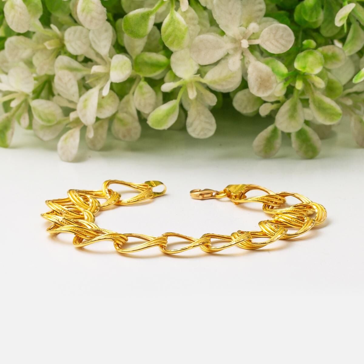 22K Yellow Gold Milky Way Bracelet (10.8 g)