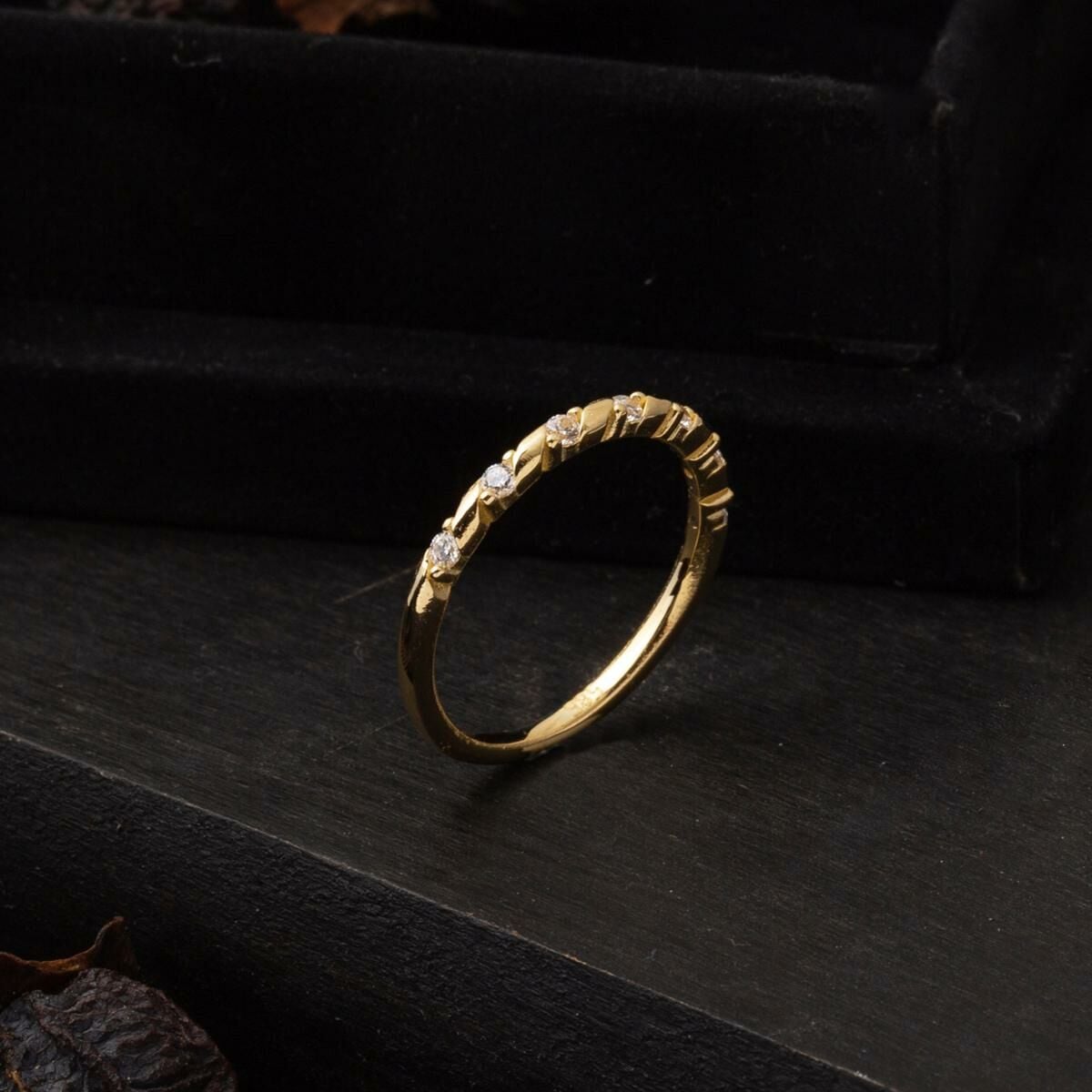 14K Yellow Gold Spiral White Cubic Zirconia Ring