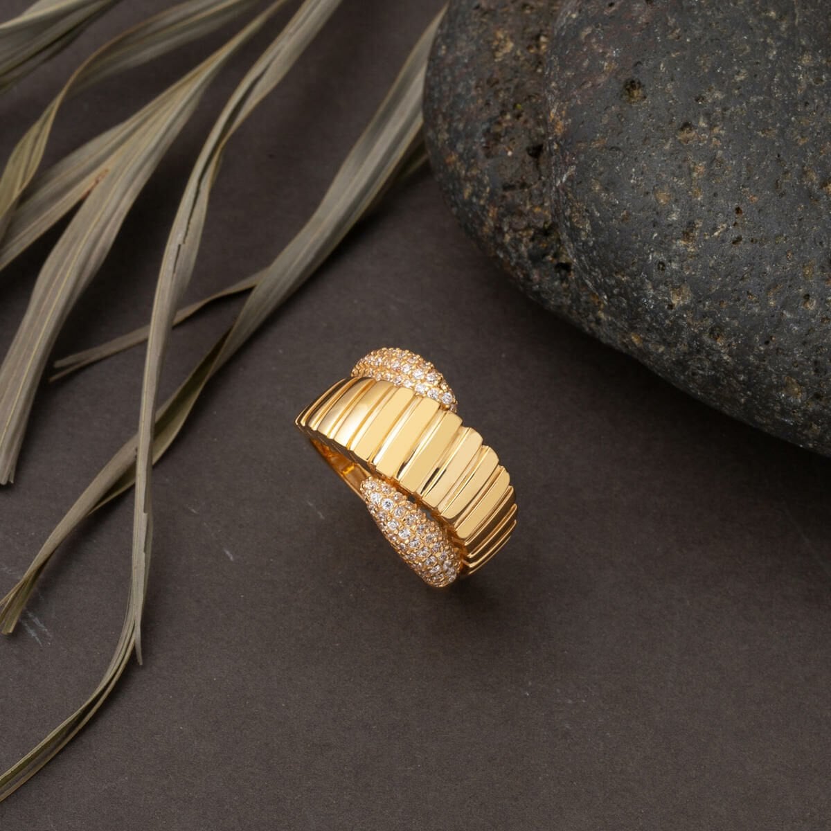 14K Yellow Gold Spiral Patterned Cubic Zirconia Ring