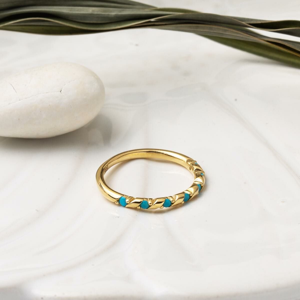 14K Yellow Gold Spiral Turquoise Ring