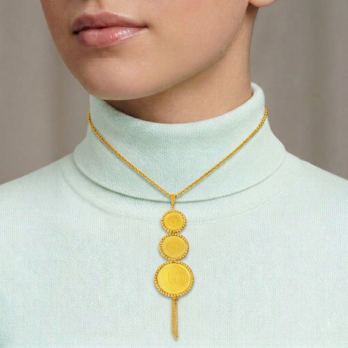 22K Yellow Gold Quarter Coin Half Full Necklace