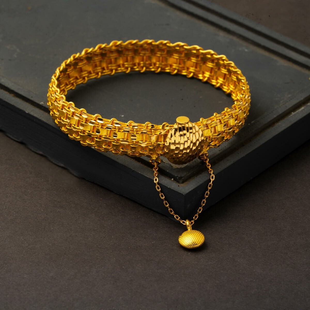 22K Yellow Gold Basket Mesh Hinged Cuff Bangle
