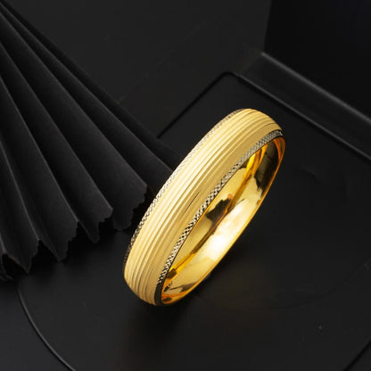 14K Yellow Gold Setina Wide Bangle