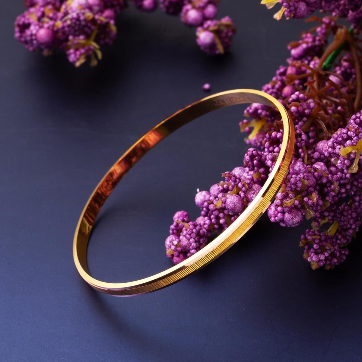 14K Yellow Gold Setina Gift Bangle