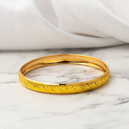 22K Yellow Gold Setinali Bangle