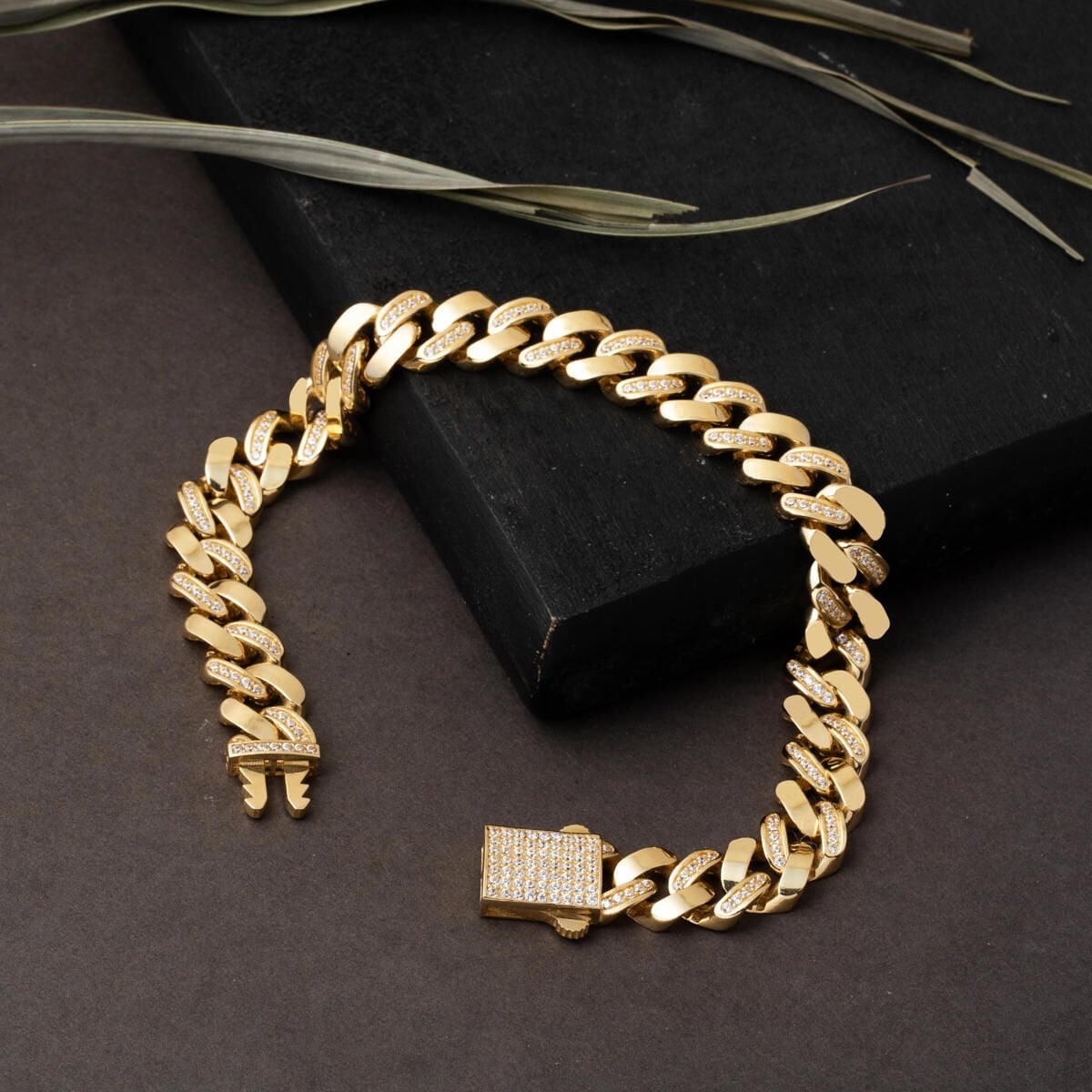 14K Yellow Gold Row Italian Curb Cubic Zirconia Bracelet