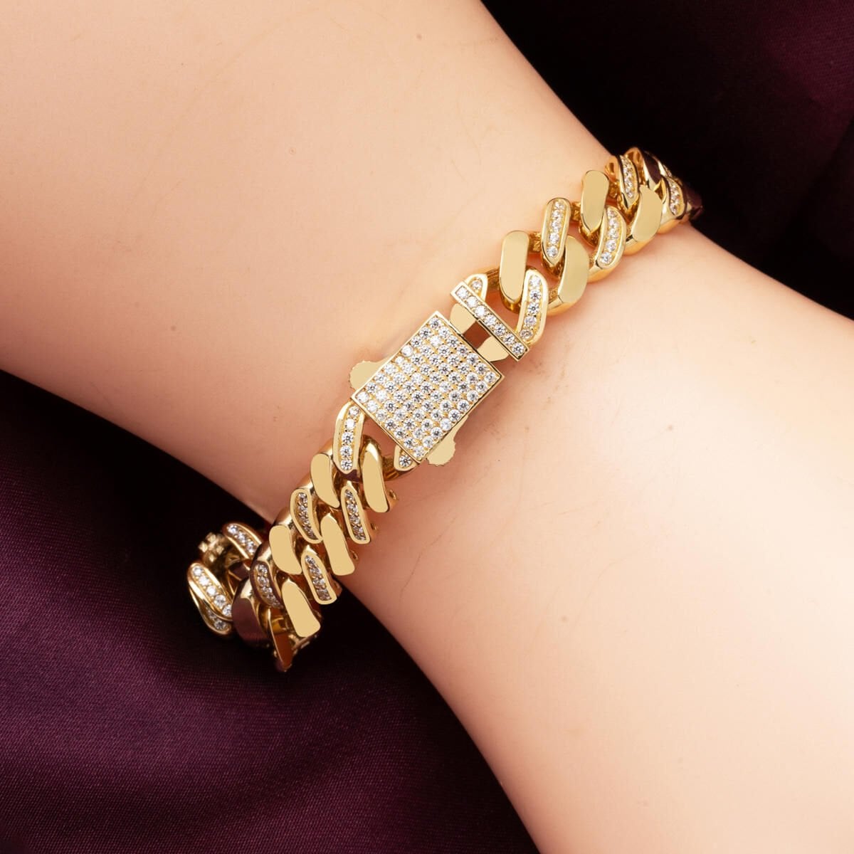 14K Yellow Gold Row Italian Curb Cubic Zirconia Bracelet