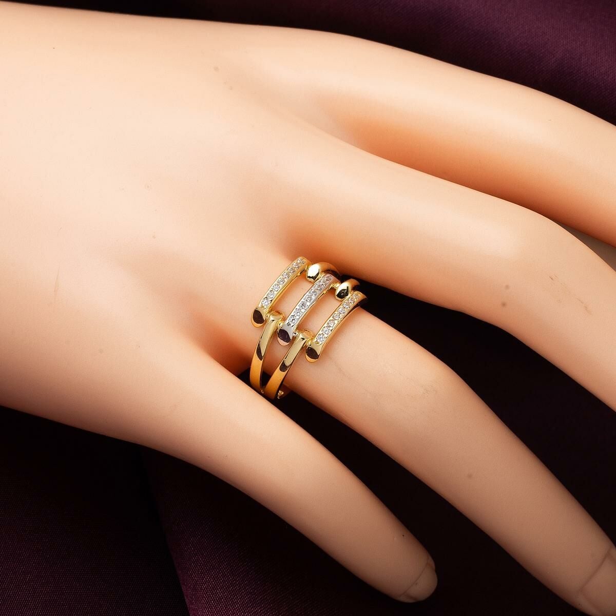 14K Yellow Gold Row Cubic Zirconia Ribbed Ring