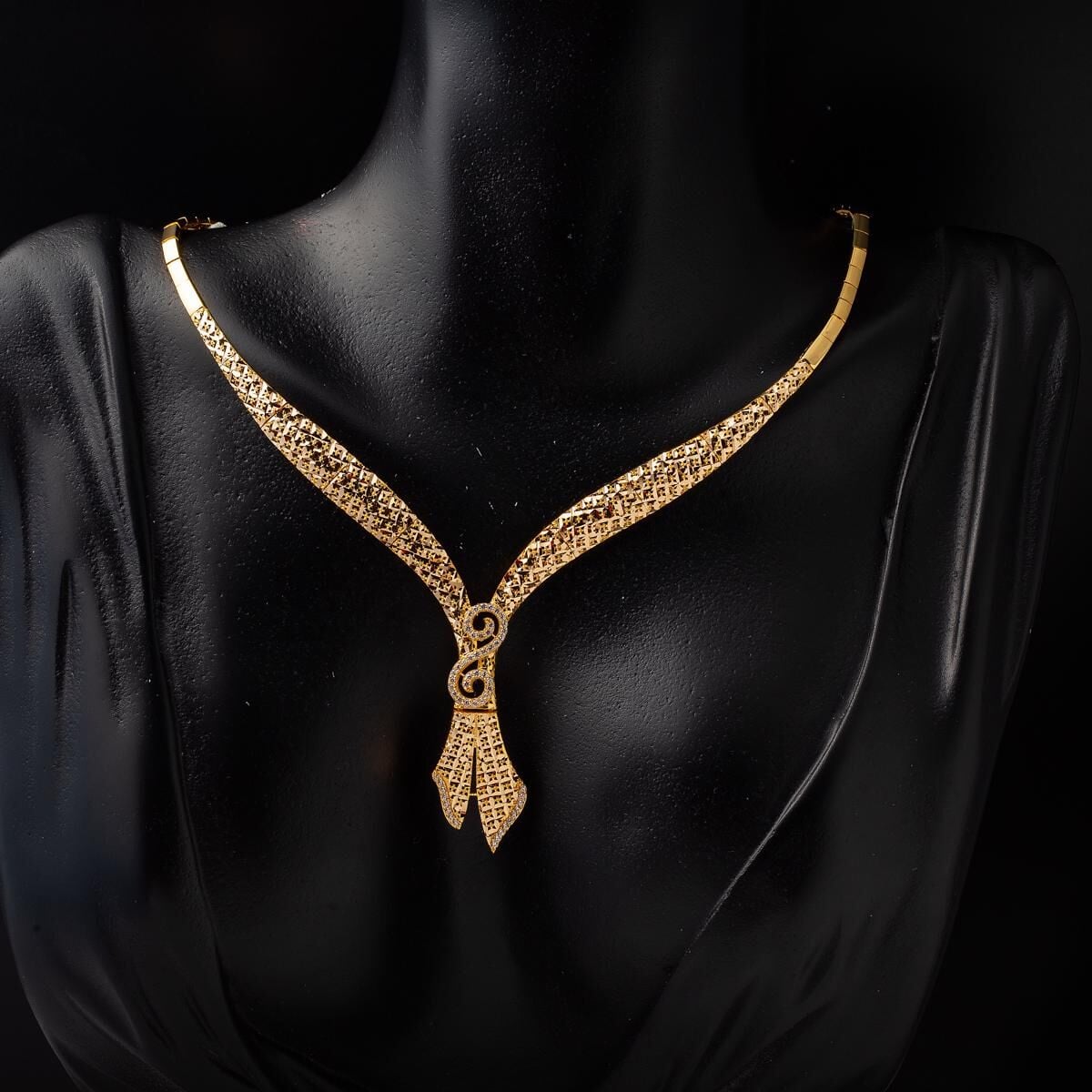 22K Yellow Gold Infinity Cubic Zirconia Collar Necklace