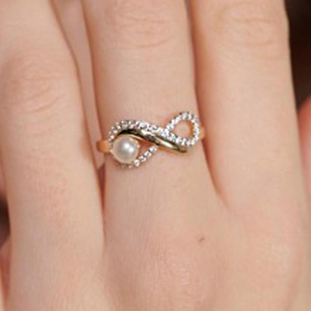 14K Yellow Gold Infinity Pearl Ring