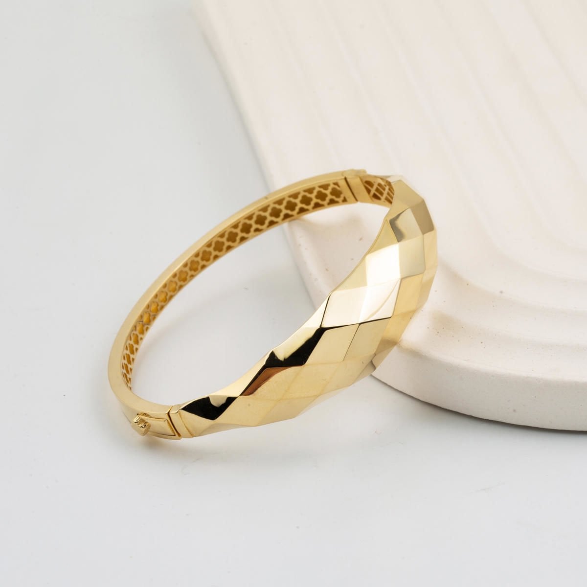 14K Gold Minimalist Cuff Bangle