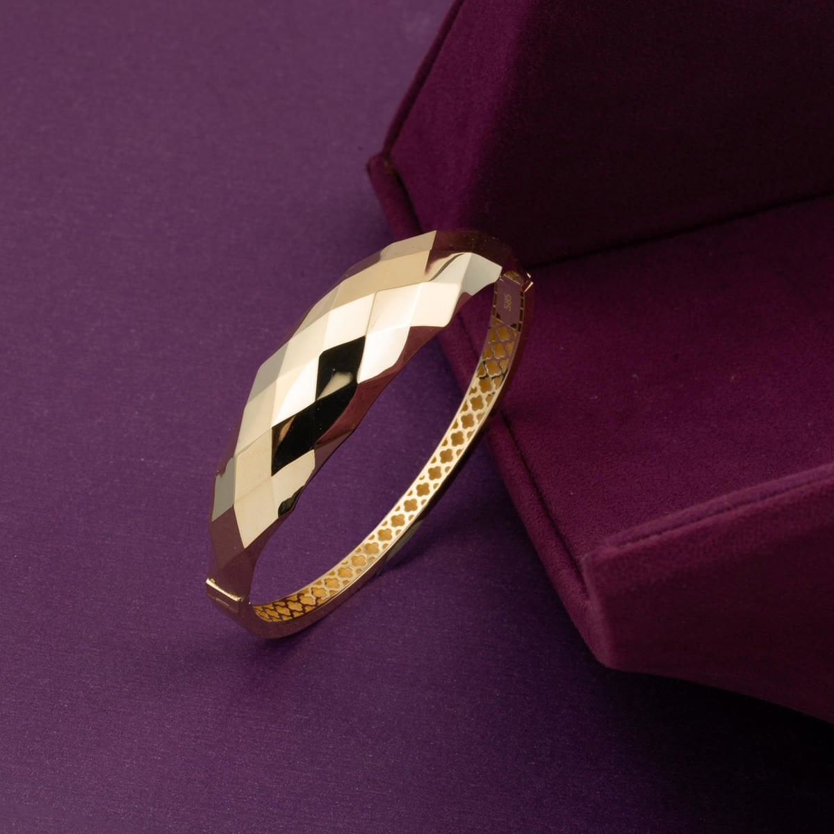 14K Gold Minimalist Cuff Bangle