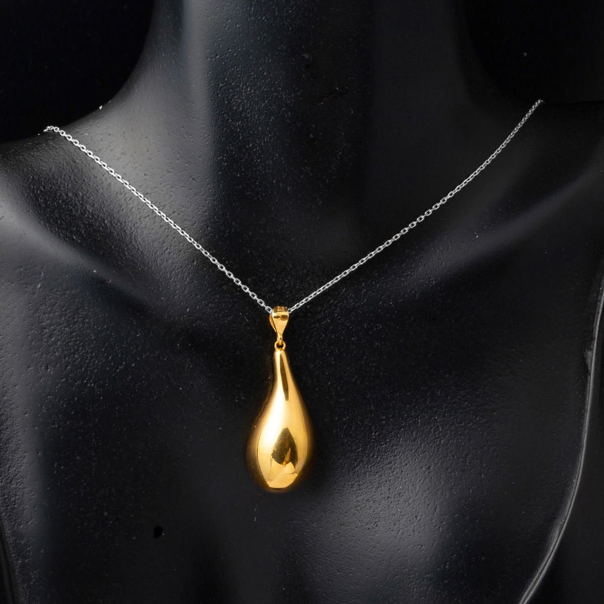22K Yellow Gold Water Teardrop Pendant