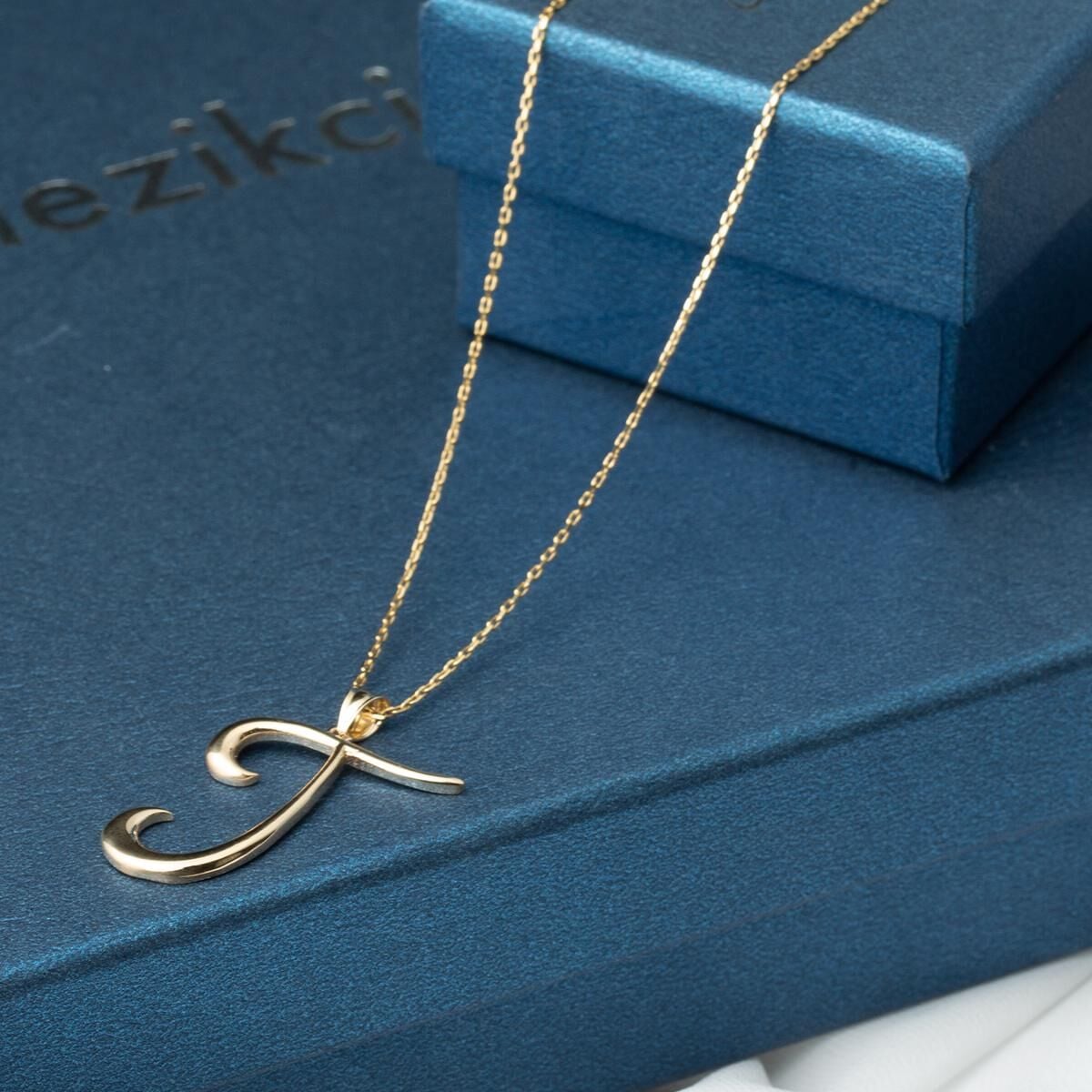 14K Yellow Gold Initial T Necklace
