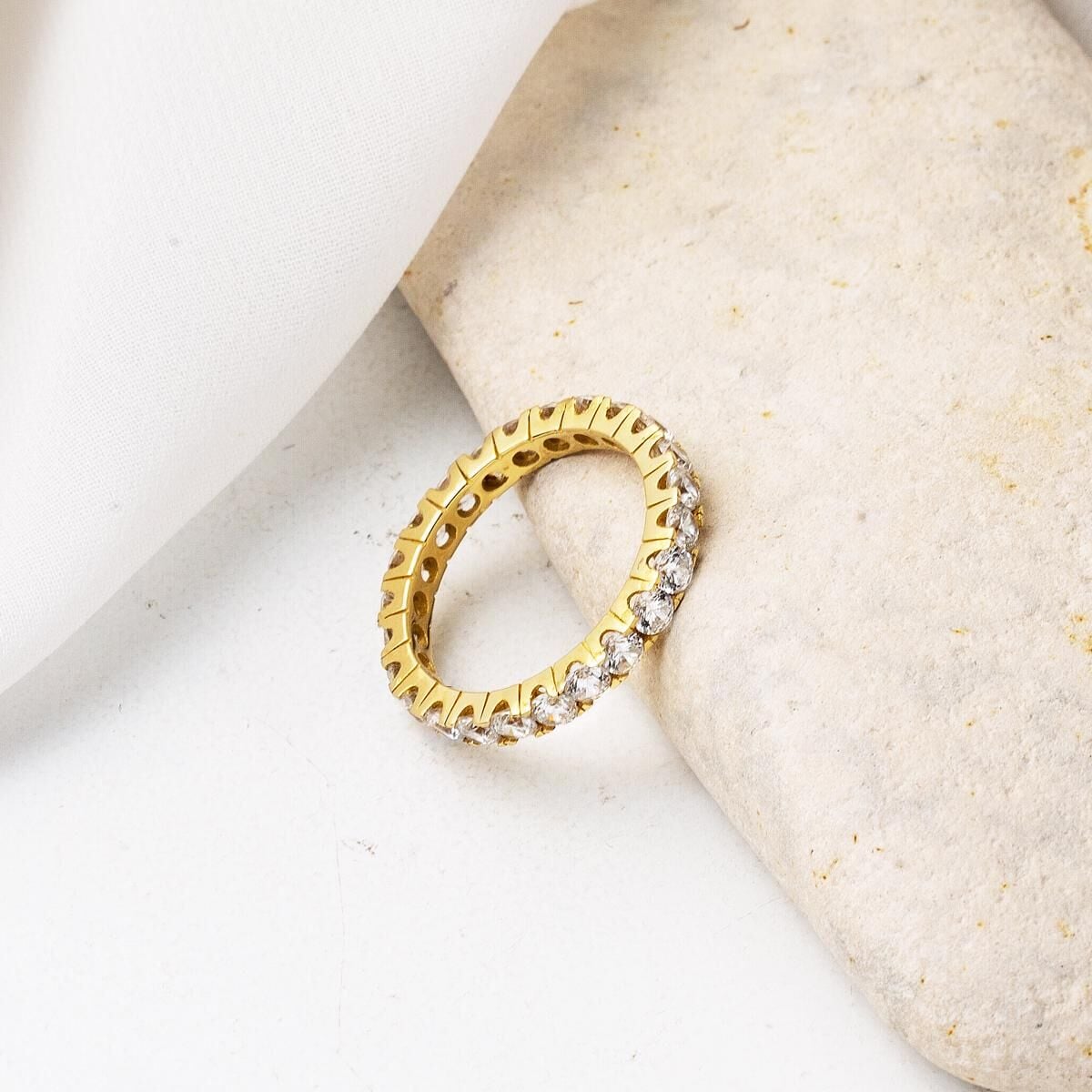 14K Yellow Gold Full Eternity Row Cubic Zirconia Ring (3.3 g)