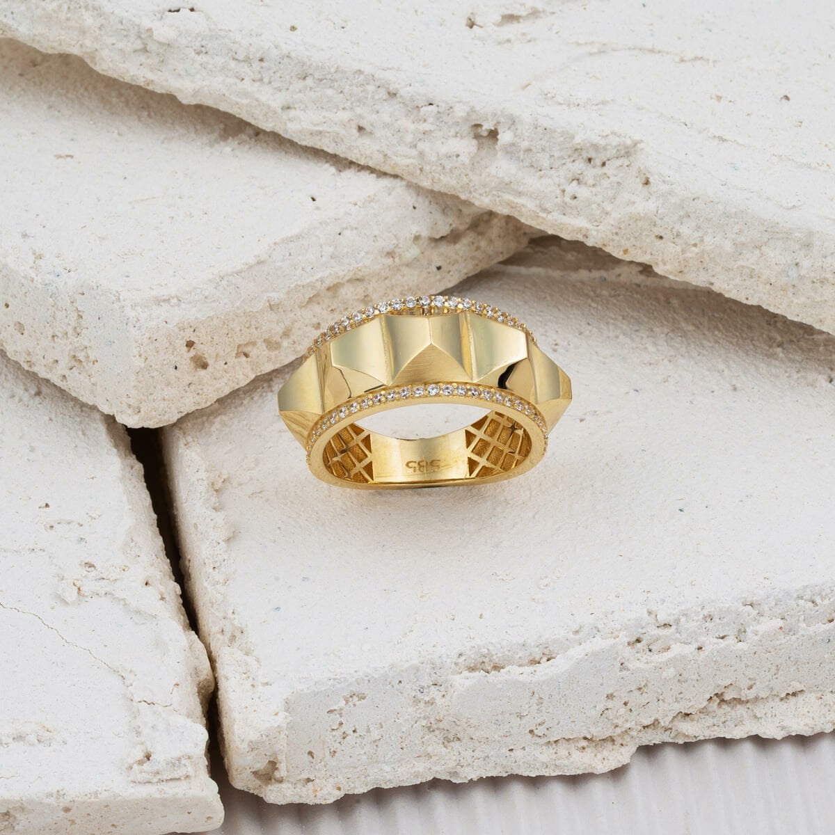 14K Yellow Gold Crystal Cubic Zirconia Ring