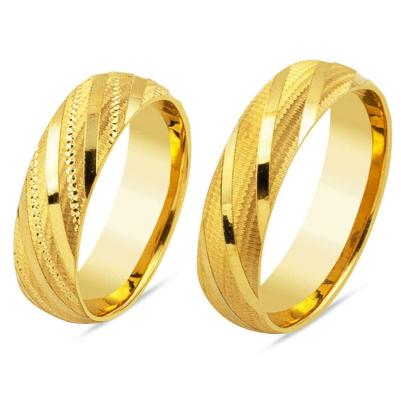 14K Yellow Gold Couple Wedding Band Set (5.85 g)
