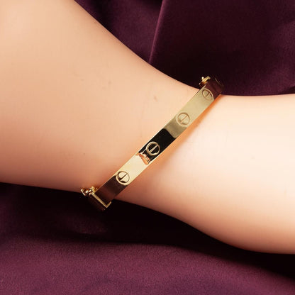 14K Yellow Gold Hinged Cuff Bangle (7.62 g)