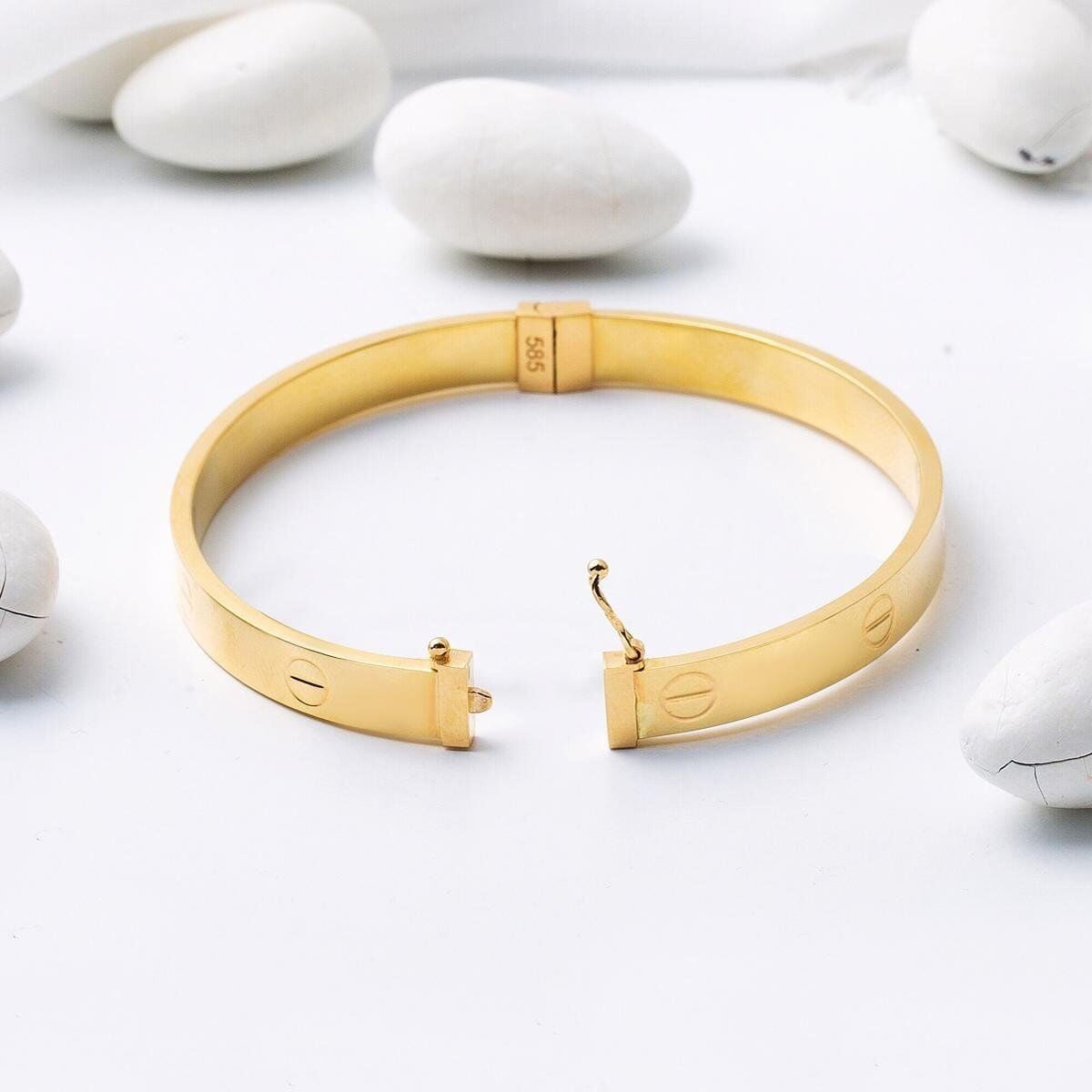 14K Yellow Gold Hinged Cuff Bangle (7.62 g)
