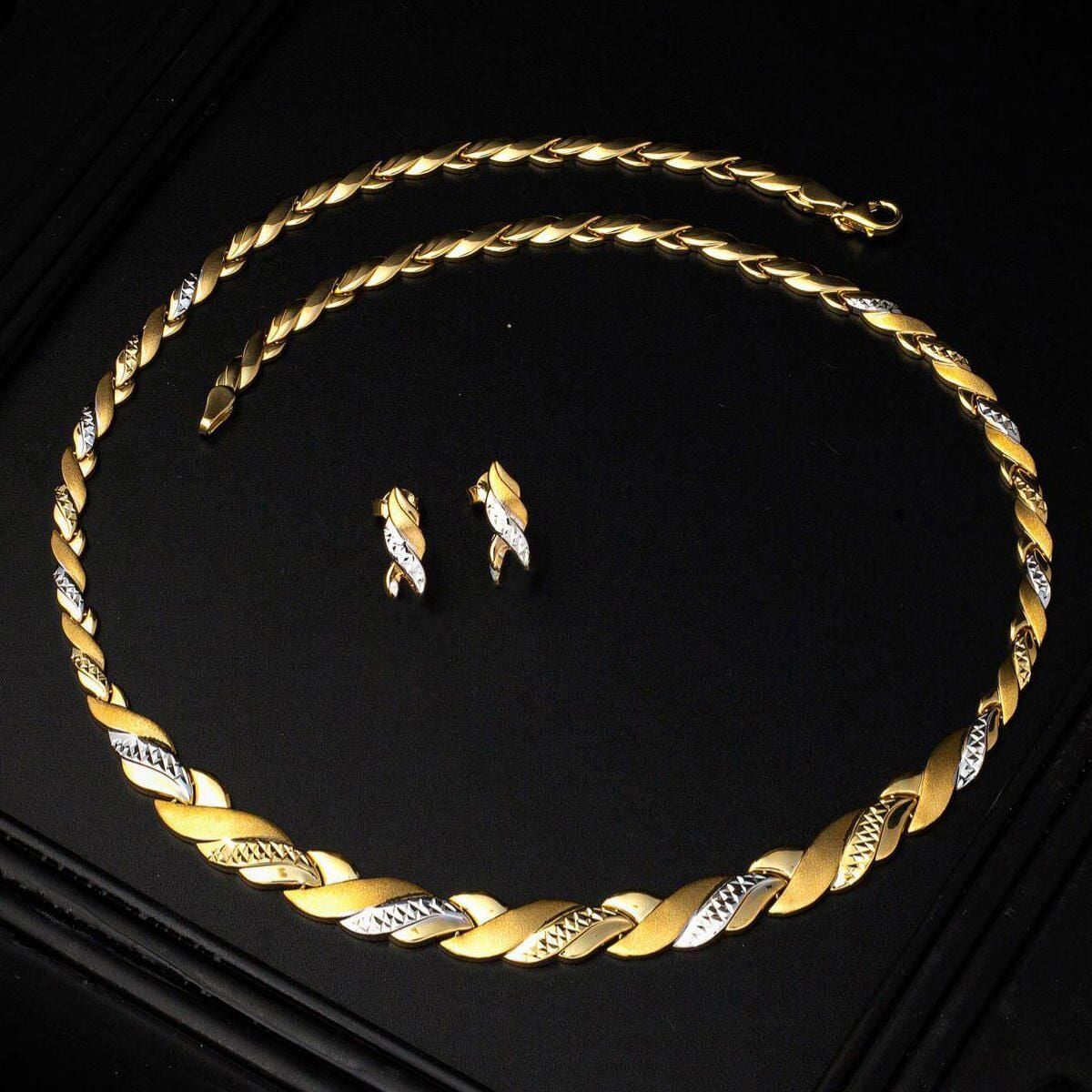 14K Yellow Gold Handcrafted Necklace Bracelet and Earrings Jewelry Set