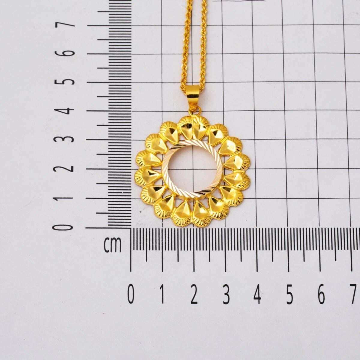 14K Yellow Gold Daisy Quarter Coin Frame Necklace