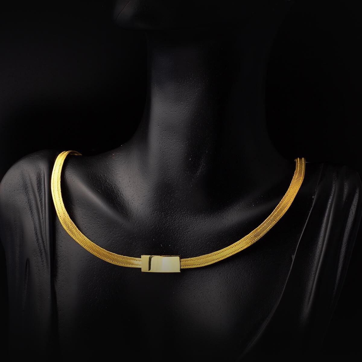 14K Yellow Gold Trabzon Mesh Collar Necklace