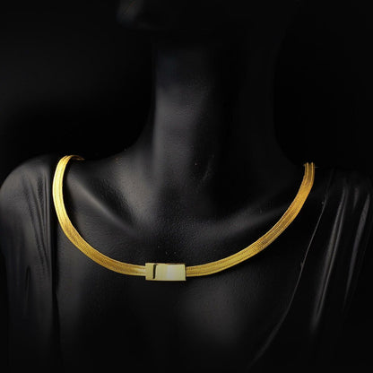 22K Yellow Gold Trabzon Mesh Collar Necklace