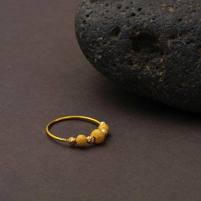 22K Yellow Gold Single Gold Bead Ribbed Ring