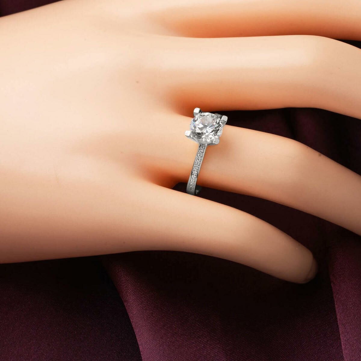 14K White Gold Solitaire Cubic Zirconia Ring (2.23 g)