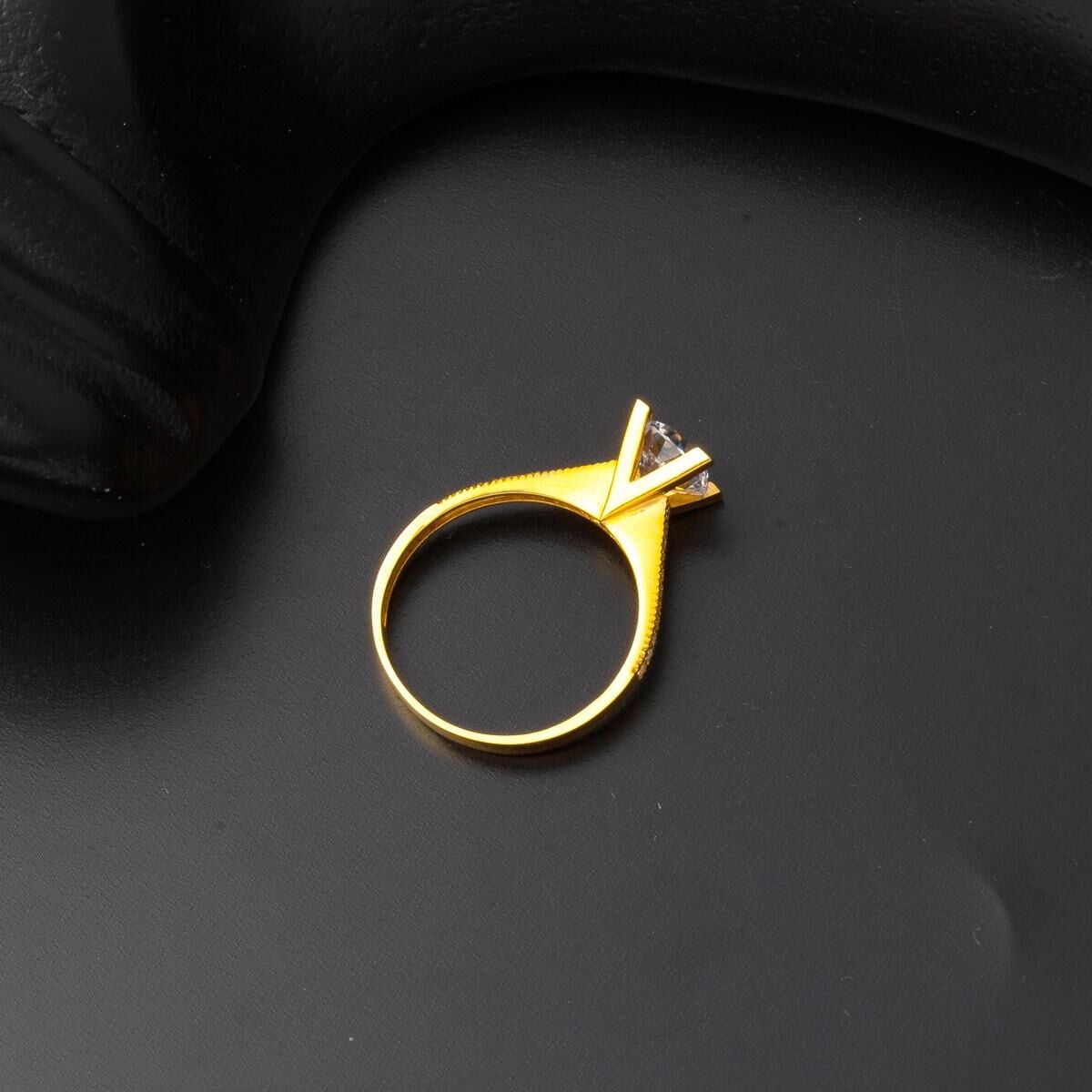 22K Yellow Gold Solitaire Cubic Zirconia Ring