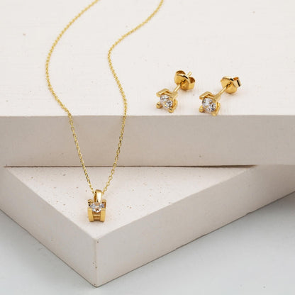 14K Yellow Gold Minimalist Solitaire Cubic Zirconia Necklace and Earrings Set (3.05 g)