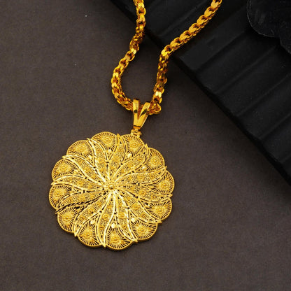 14K Yellow Gold Filigree Hand Made Chain Necklace
