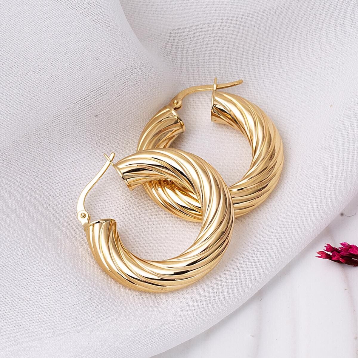 14K Yellow Gold The Bomb 3.2 cm Diameter Hoop Earrings