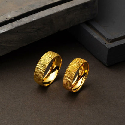 22K Yellow Gold Milgrain Wedding Band Set