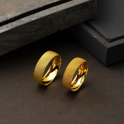 22K Yellow Gold Milgrain Men's Wedding Band Ring