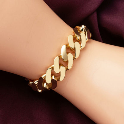 14K Yellow Gold Thick Curb Cubic Zirconia Buckle Bracelet