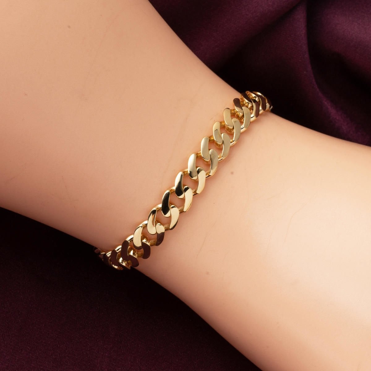 14K Yellow Gold Buckle Curb Cubic Zirconia Bracelet