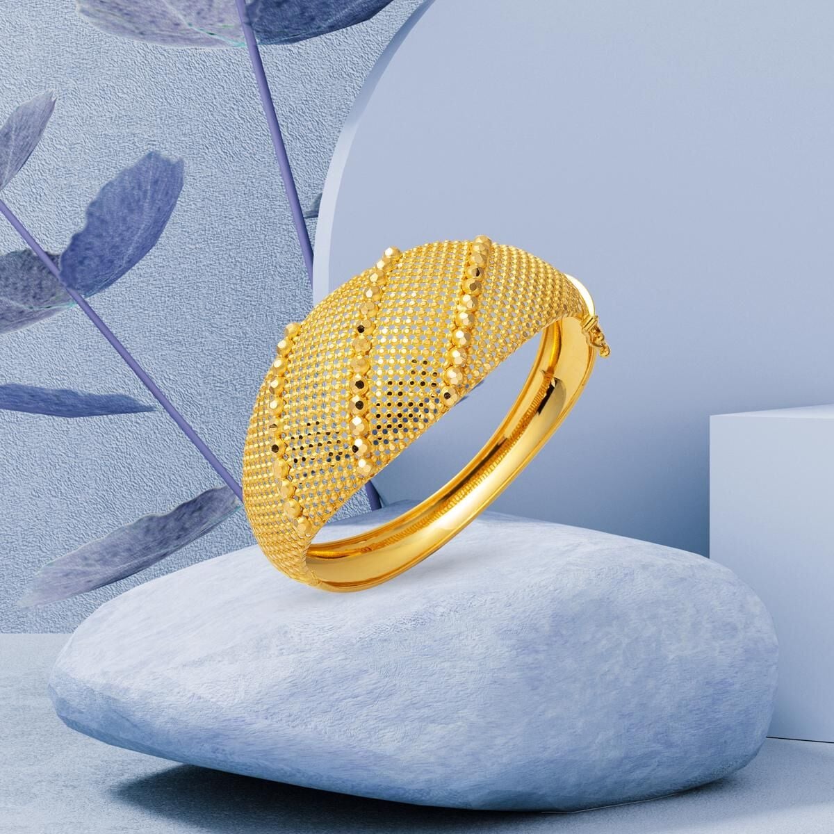 22K Yellow Gold Bead Hinged Cuff Bangle (22.29 g)