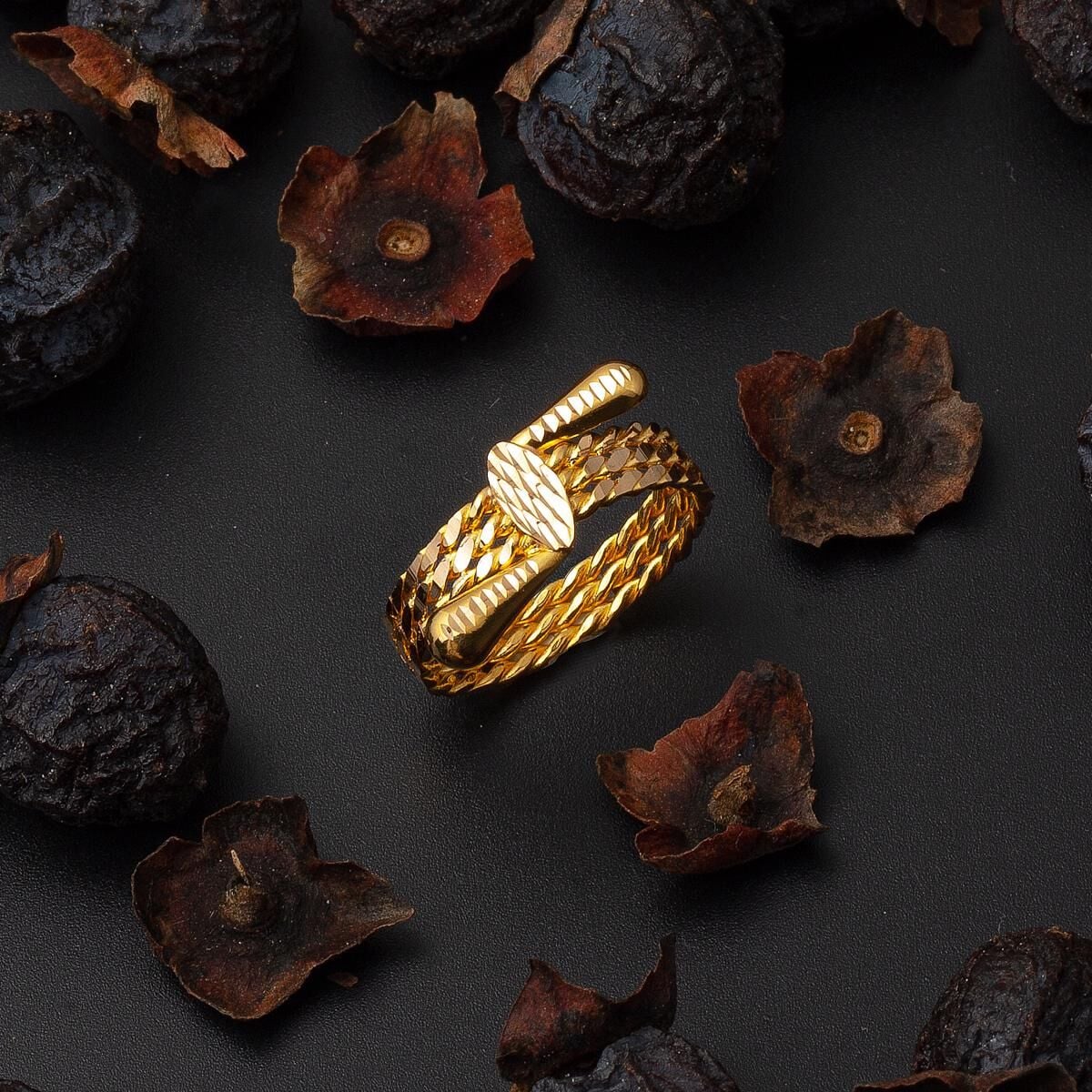 22K Yellow Gold Twisted Ball Ring