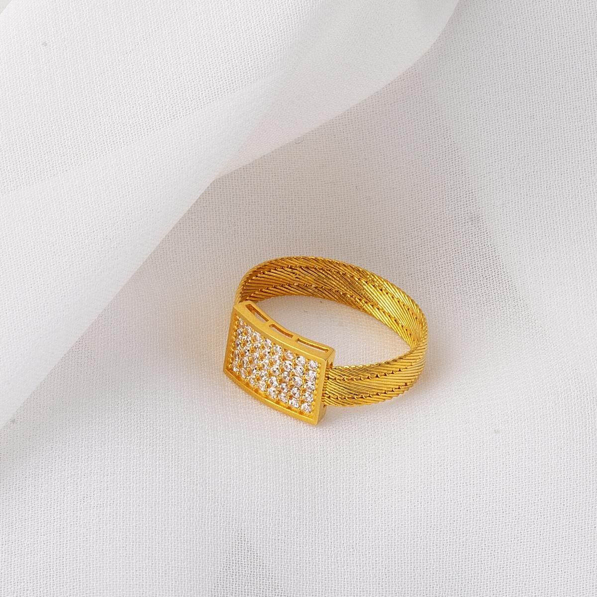 22K Yellow Gold Trabzon Mesh 3 Row Cubic Zirconia Ring