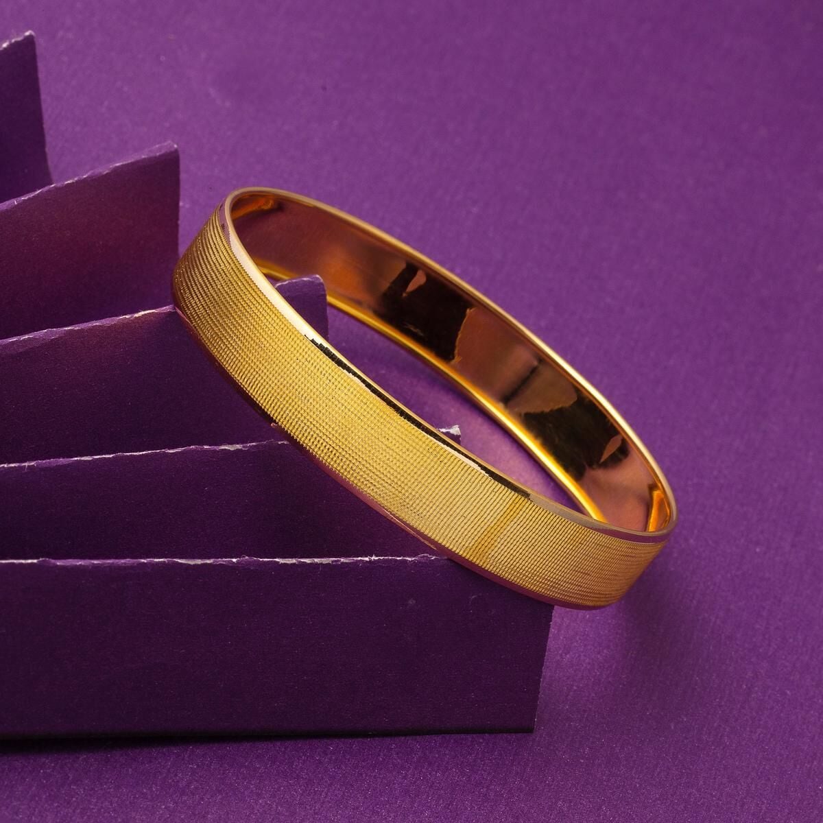 14K Yellow Gold Trendy Mesh Bangle