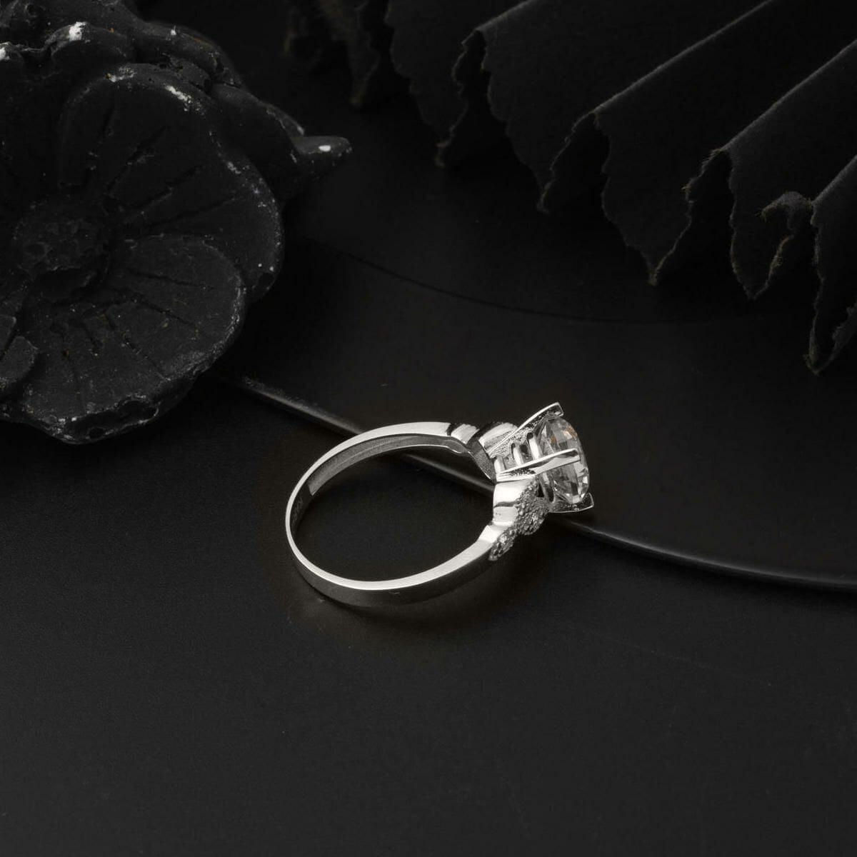 14K White Gold Trendy Solitaire Cubic Zirconia Ring