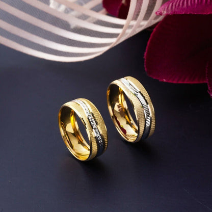 14K Yellow Gold Trendy Design Hand Engraved Women's Wedding Band Ring