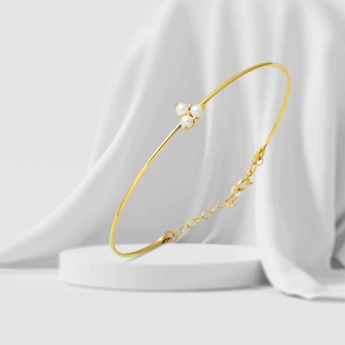14K Yellow Gold Tria Thin Pearl Bangle