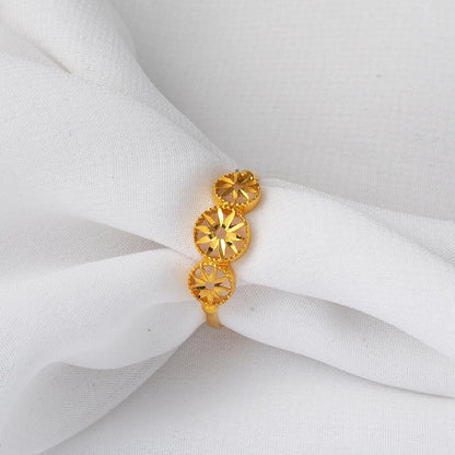 22K Yellow Gold Tria Star Ring