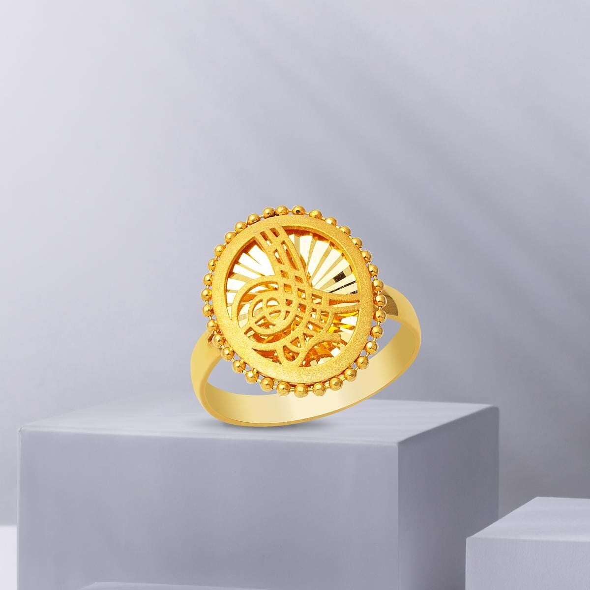 22K Yellow Gold Ottoman Tughra Ring (4.79 g)